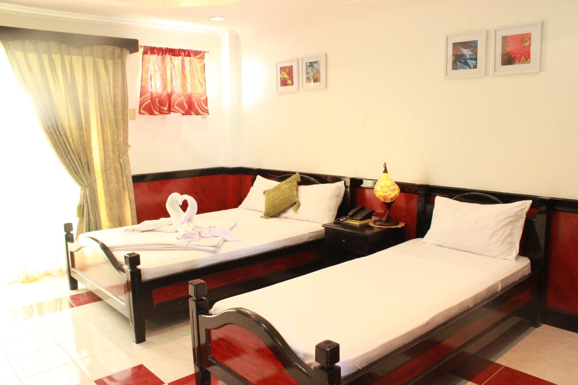Green One Hotel Lapu-Lapu City Exterior photo